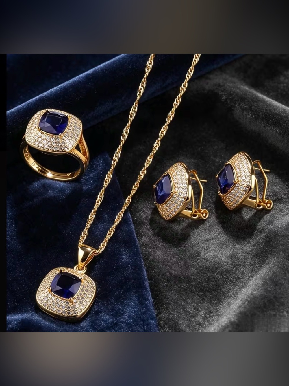 Golden Elegant Vintage Square Jewelry Set with Synthetic Zirconia